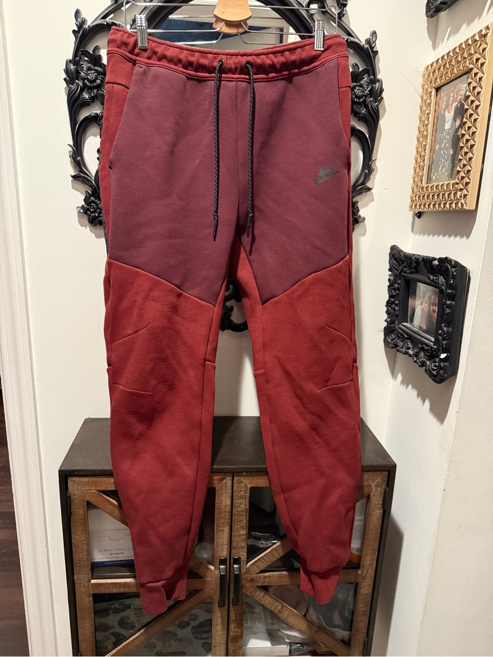 Men’s Nike Tech Maroon Red Color Block Joggers L